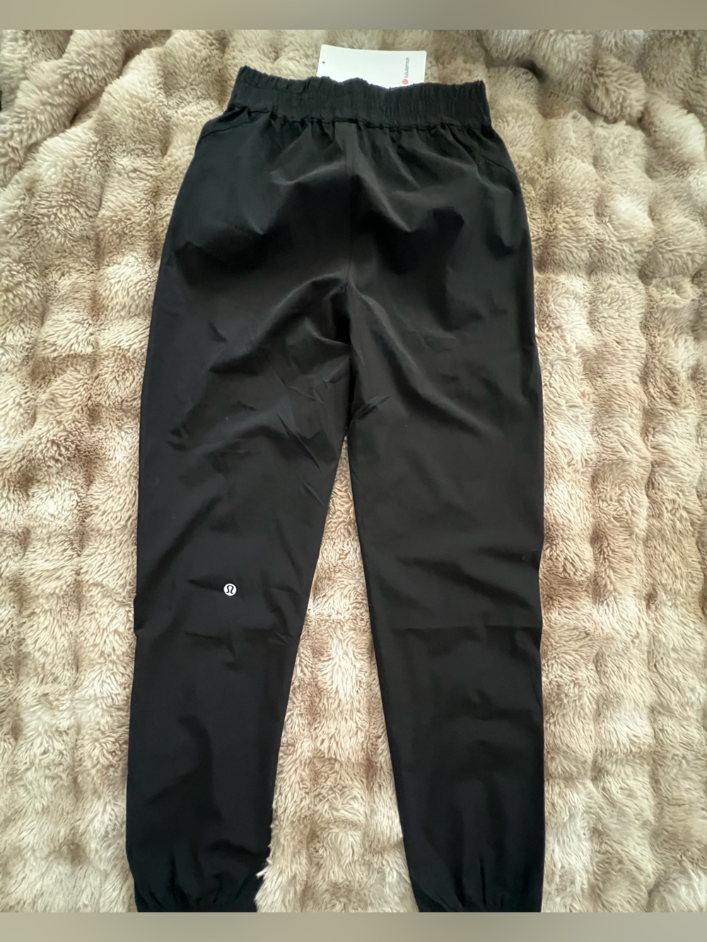 lululemon athletica women’s Black Slim Jogger Pants - Picture 2 of 4